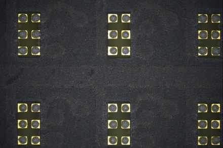 采用接触分配将锡膏微量沉积至120 μm*120 μm焊盘
